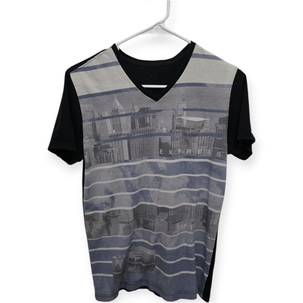 Express Graphic V-Neck T-Shirt S - Picture 2 of 3